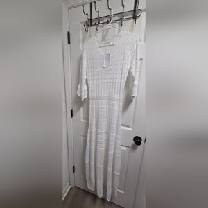 Elegant White Knit Dress